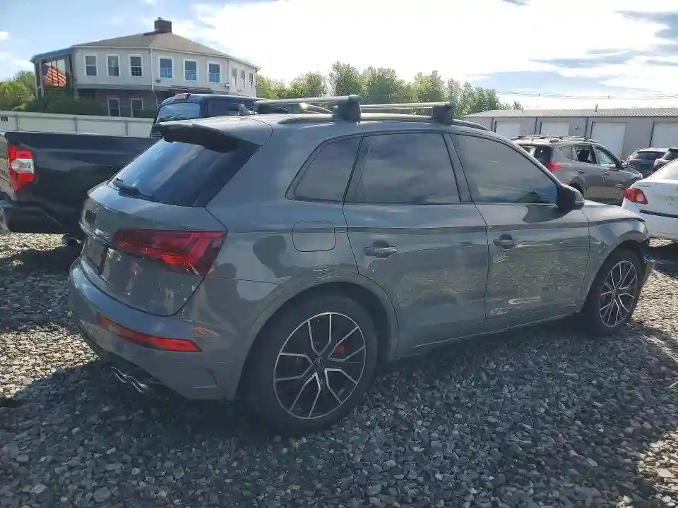 WA1B4AFY9M2020591 2021 AUDI SQ5-2