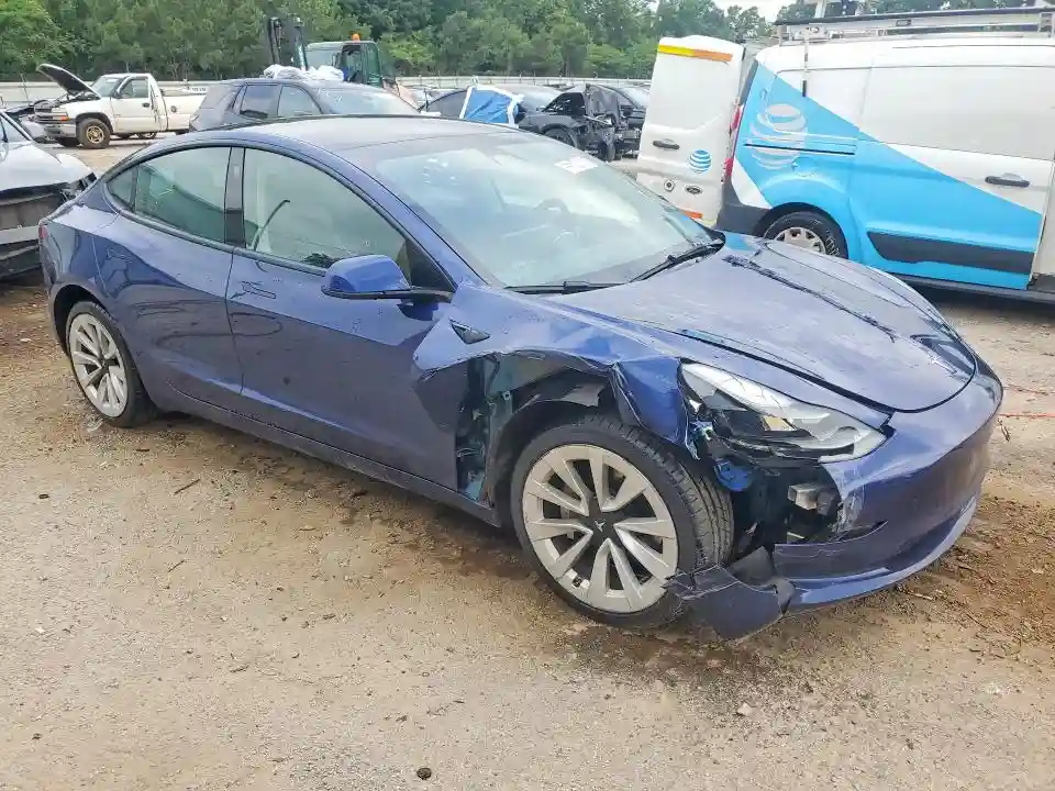 5YJ3E1EA7PF433946 2023 TESLA MODEL 3-3