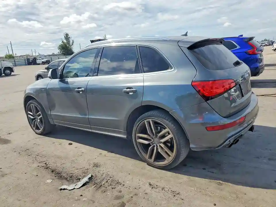 WA1VGBFP8FA036369 2015 AUDI SQ5-1