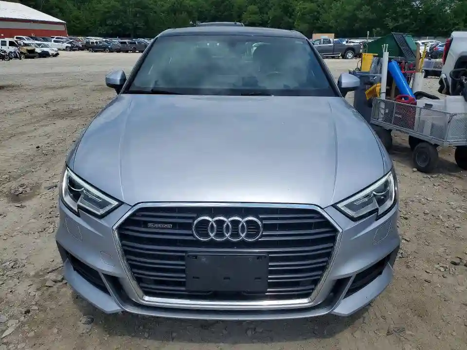 WAUJ8GFF9J1040376 2018 AUDI A3-4