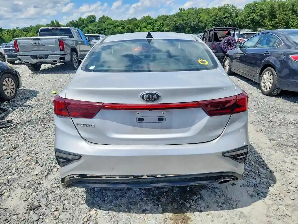 3KPF24AD0KE074378 2019 KIA FORTE LXS-5