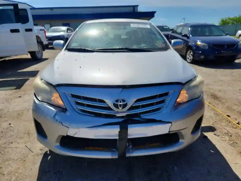 JTDBU4EE4DJ120568 2013 TOYOTA COROLLA-4