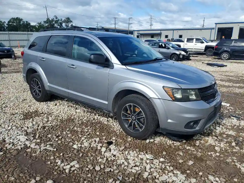 3C4PDCBG8JT522717 2018 DODGE JOURNEY-3