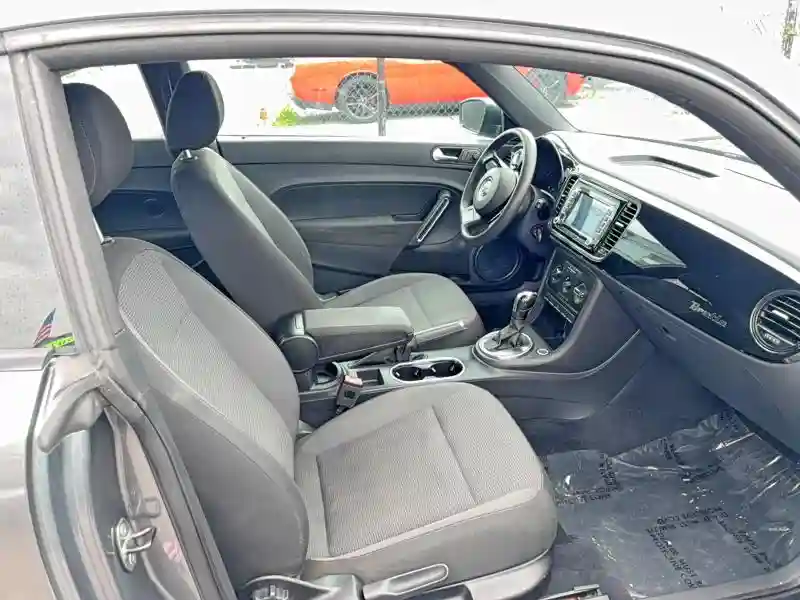 3VWFP7AT7EM621339 2014 VOLKSWAGEN BEETLE-4
