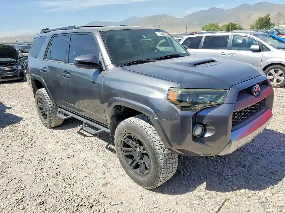 JTEBU5JR6H5448146 2017 TOYOTA 4RUNNER-3