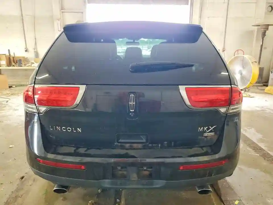 2LMDJ8JK3BBJ25220 2011 LINCOLN MKX-5