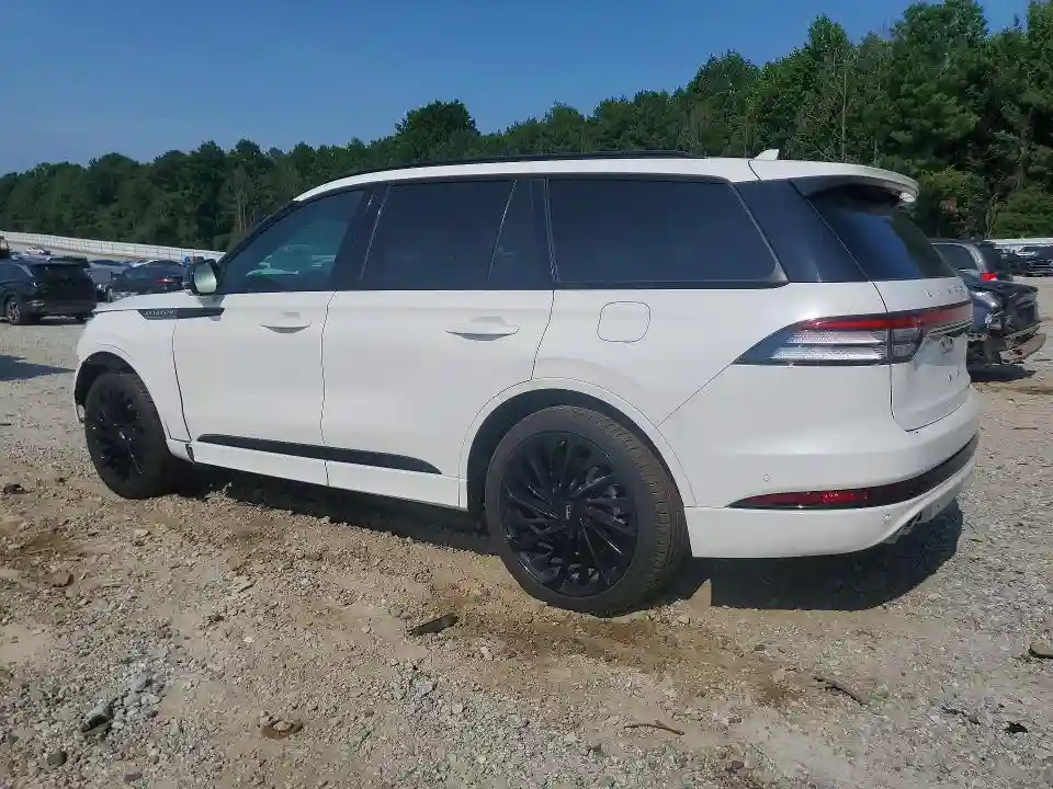 5LM5J7WC3PGL24518 2023 LINCOLN AVIATOR-1