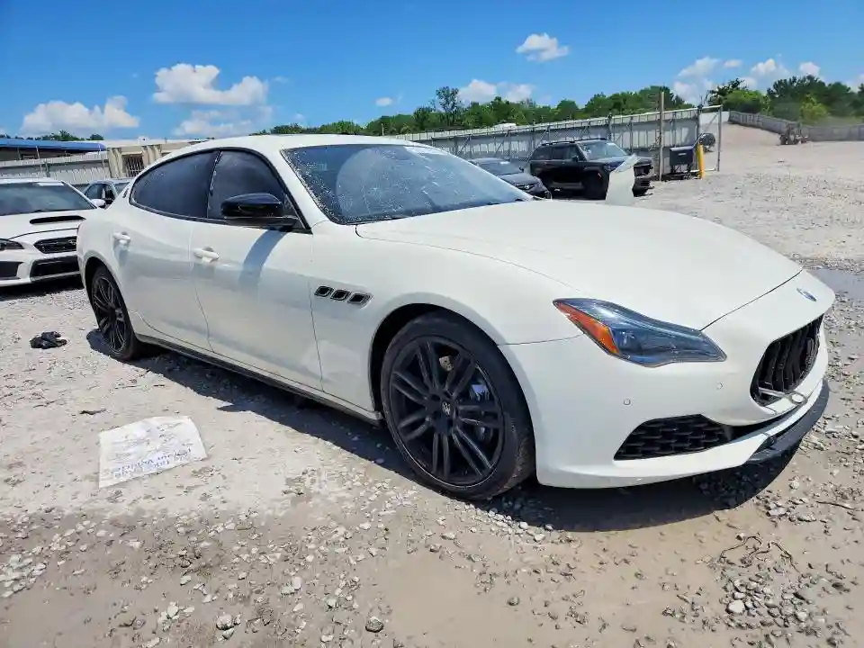 ZAM56YPA4K1322361 2019 MASERATI QUATTROPOR-3