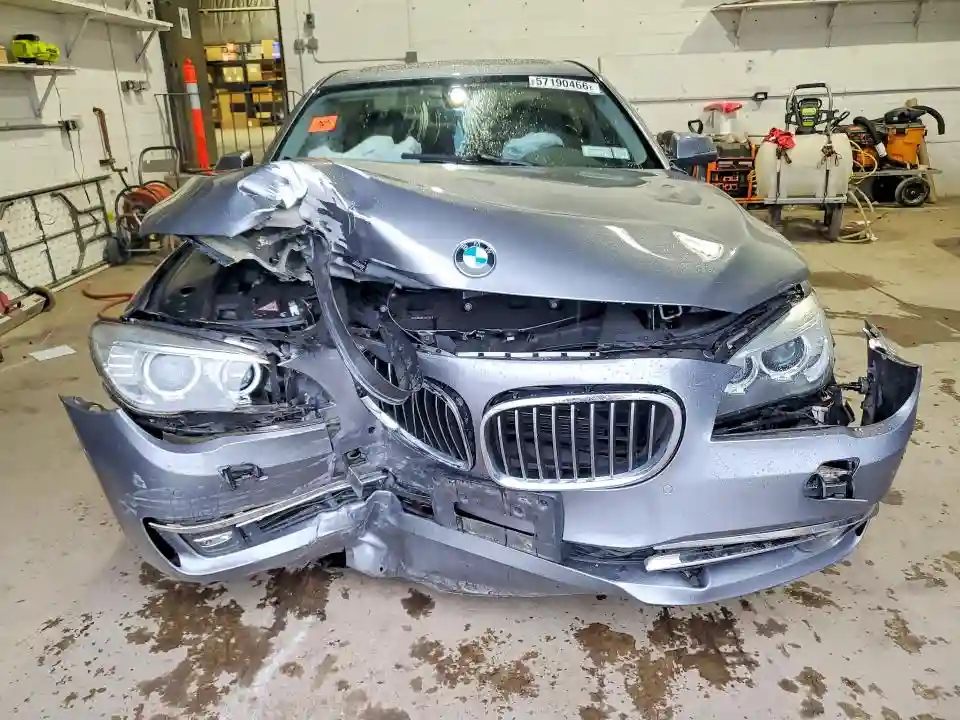 WBAYB6C58DD223728 2013 BMW 7 SERIES-4