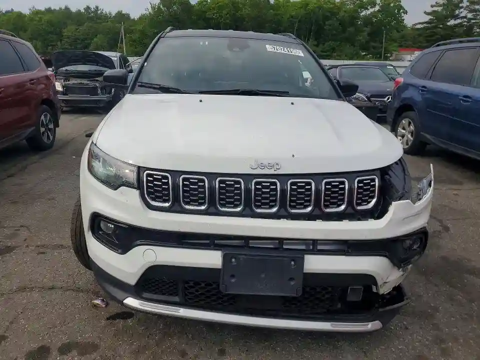 3C4NJDCN2ST619433 2025 JEEP COMPASS-4