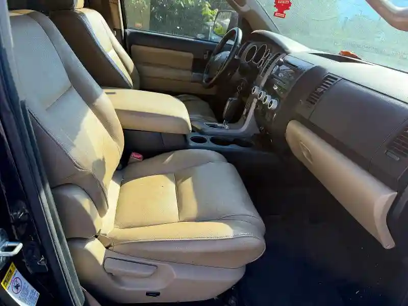 5TDZY5G10CS040947 2012 TOYOTA SEQUOIA-4