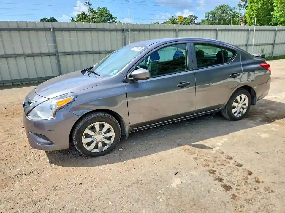 3N1CN7AP0KL810126 2019 NISSAN VERSA-0