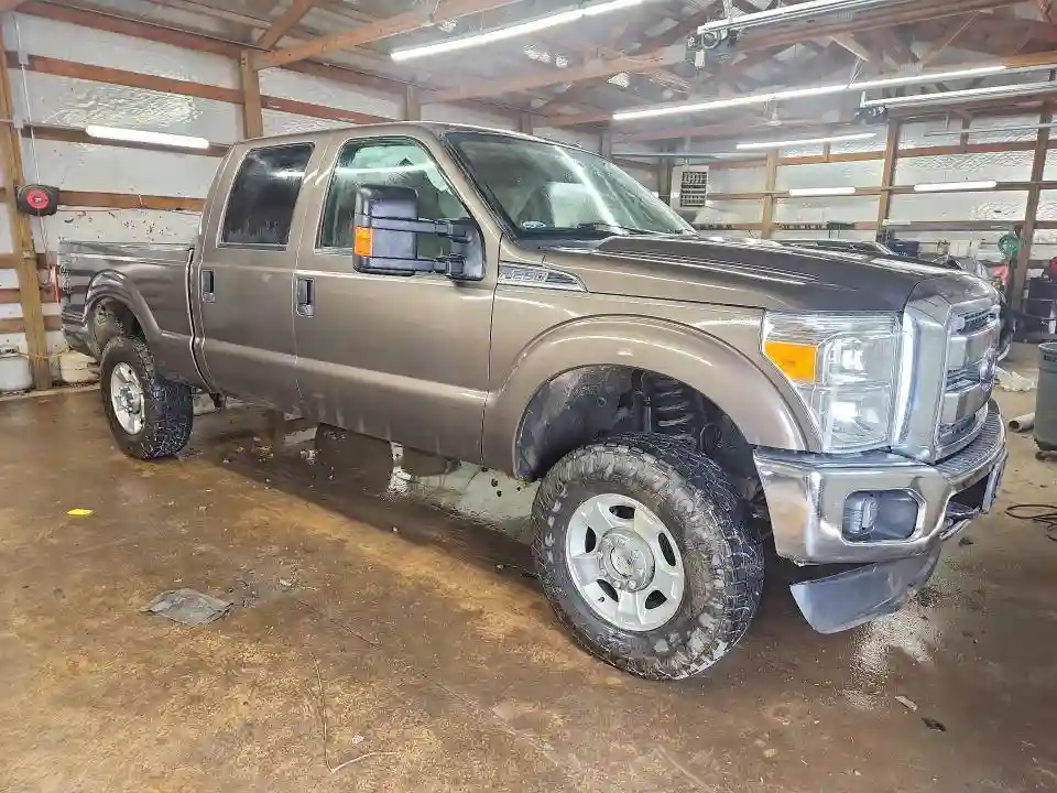 1FT7W2B6XGEA01910 2016 FORD F250-3