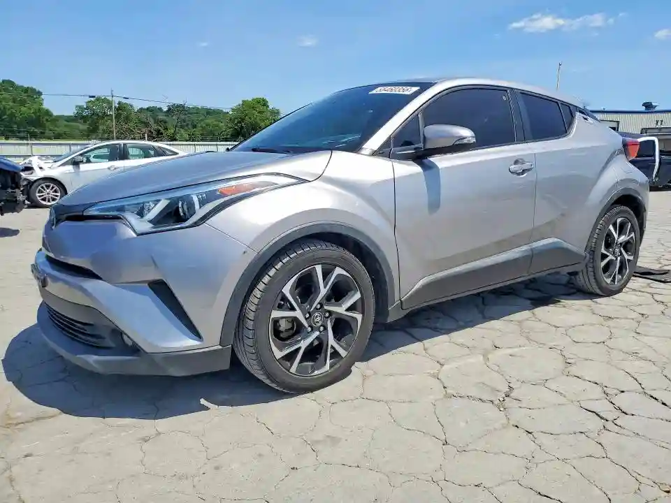 NMTKHMBX4JR035432 2018 TOYOTA C-HR-0