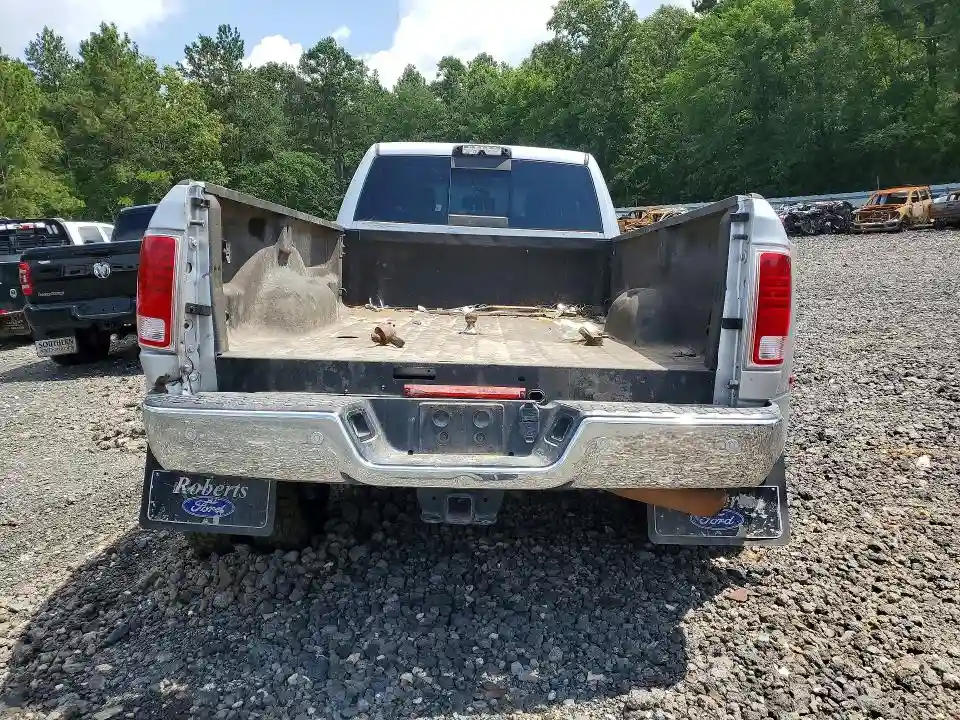 3C63RRJL1JG408446 2018 RAM 3500-5