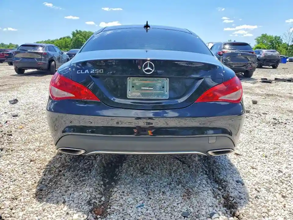WDDSJ4EB8JN658814 2018 MERCEDES-BENZ CLA-CLASS-5
