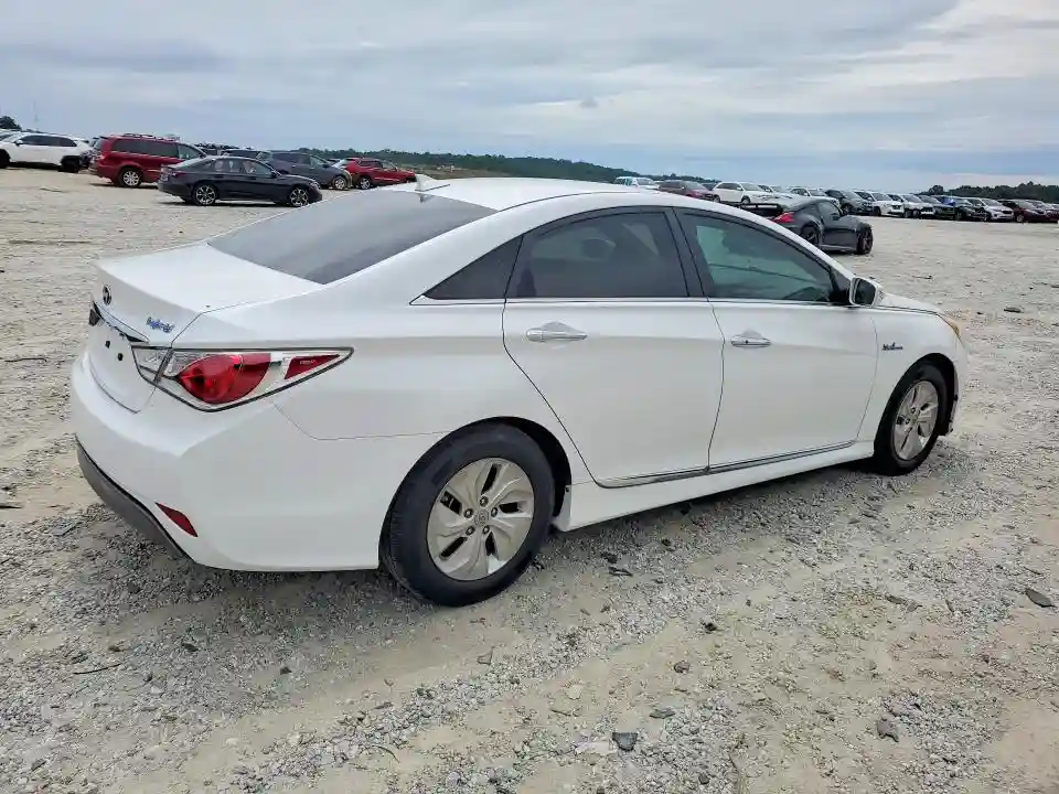 KMHEC4A41FA126534 2015 HYUNDAI SONATA-2