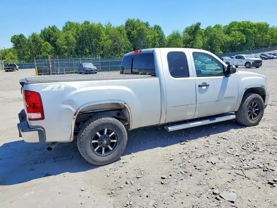 1GTSKVE35AZ155708 2010 GMC SIERRA-2
