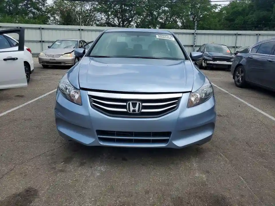 1HGCP2F48BA148085 2011 HONDA ACCORD-4