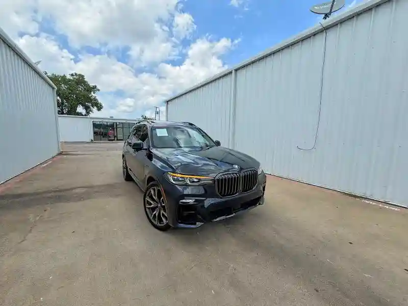 5UXCX6C08N9J82409 2022 BMW X7-0