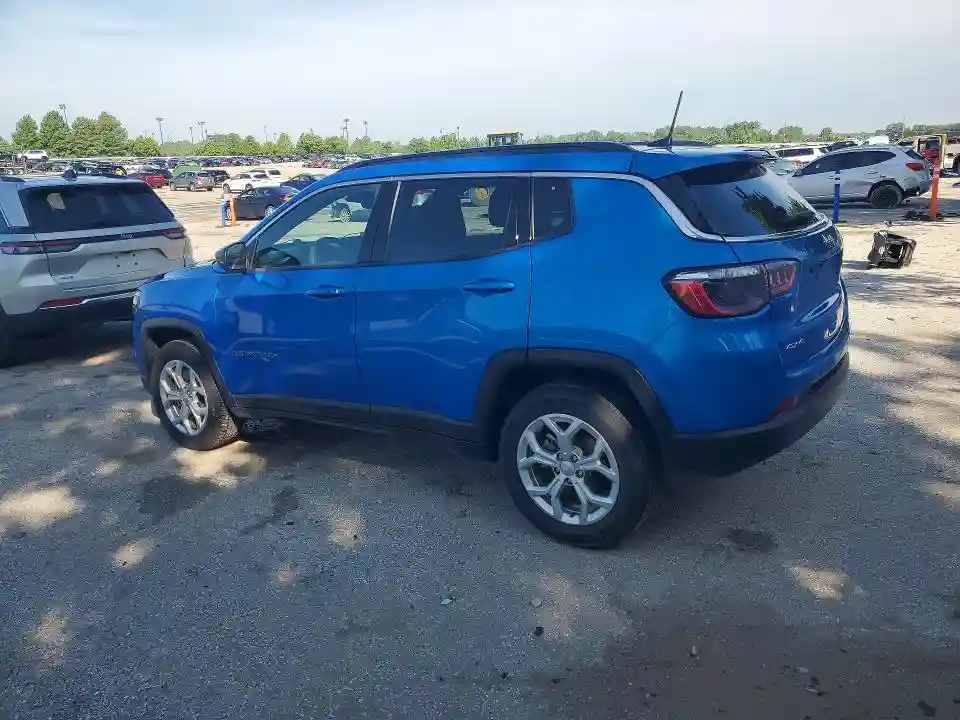 3C4NJDBN8RT122575 2024 JEEP COMPASS-1