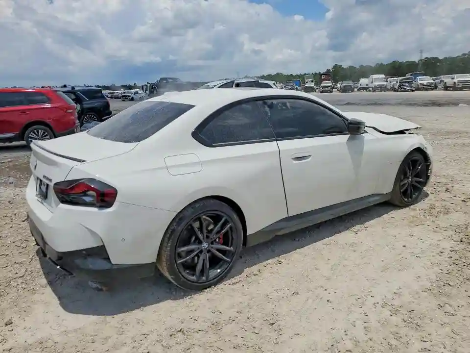 3MW53CM02P8D62966 2023 BMW M2-2