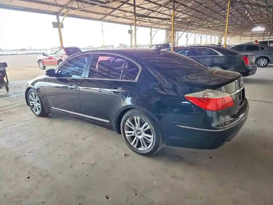 KMHGC4DF2BU121423 2011 HYUNDAI GENESIS-1