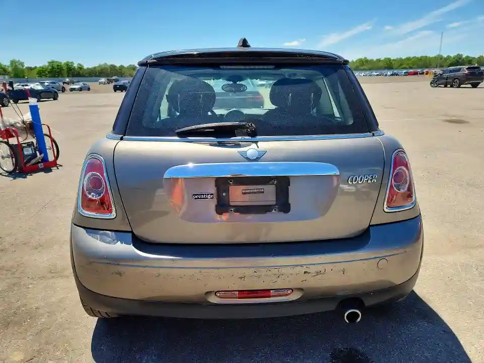 WMWSU3C5XCT255048 2012 MINI COOPER-5