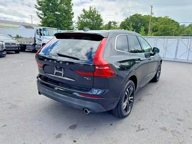 LYVA22RK2KB230983 2019 VOLVO XC60-2