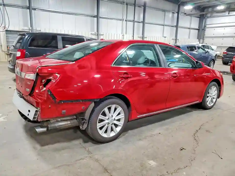4T1BD1FK6DU081978 2013 TOYOTA CAMRY SOLA-2