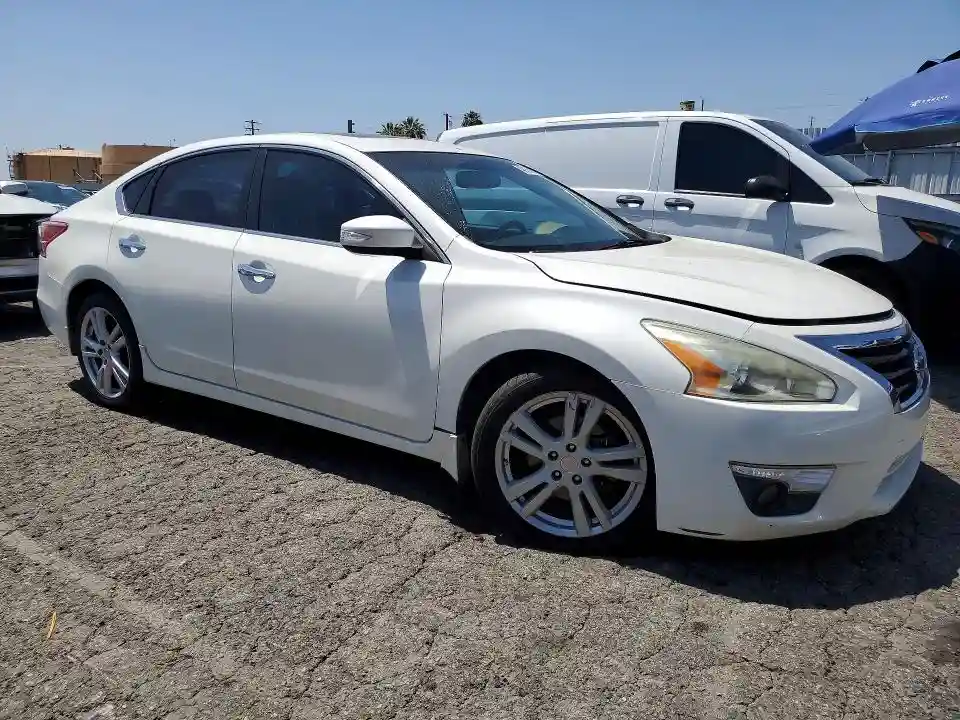 1N4BL3AP2DN523810 2013 NISSAN ALTIMA-3