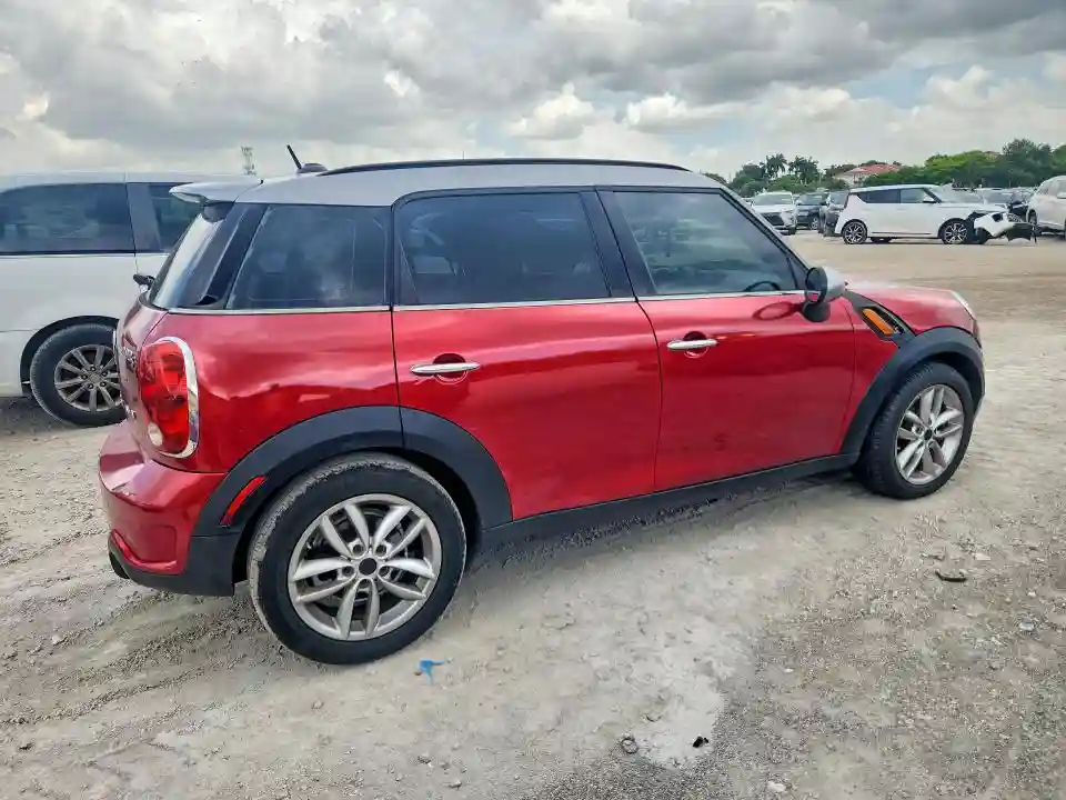 WMWZC3C5XBWM25827 2011 MINI COOPER-2