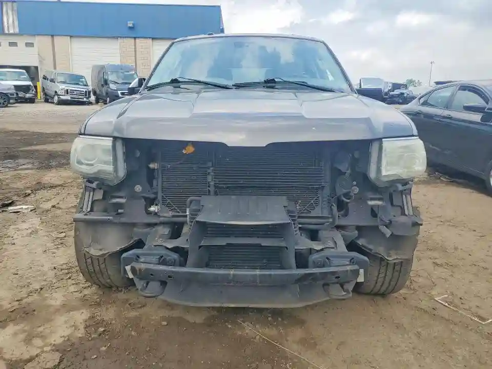 5LMJJ2HT2FEJ04117 2015 LINCOLN NAVIGATOR-4