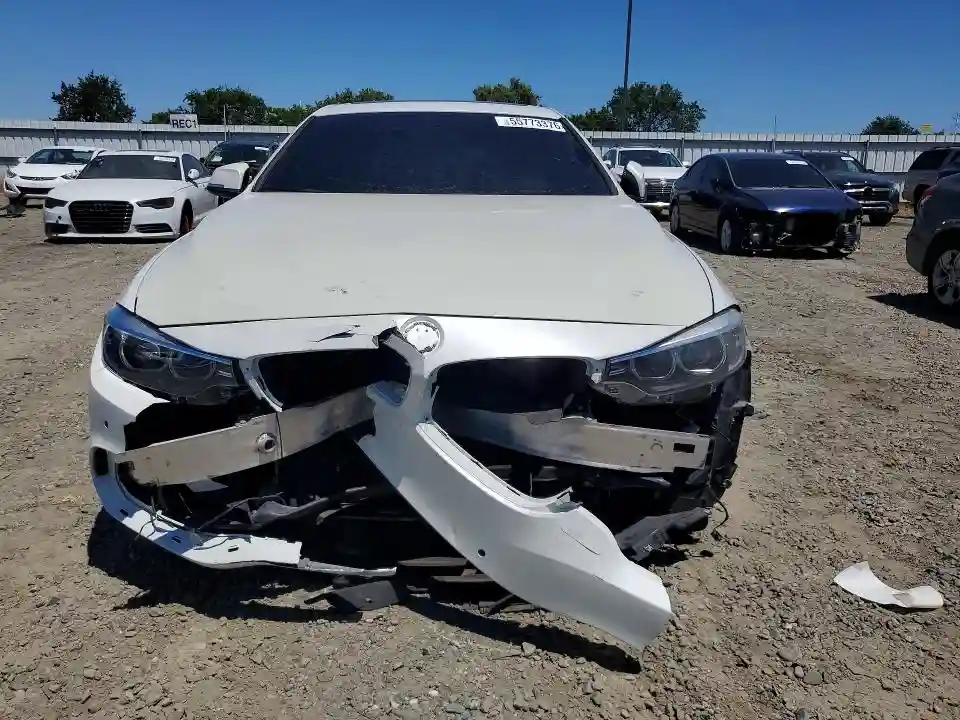 WBA4J1C58JBG77217 2018 BMW 4 SERIES-4
