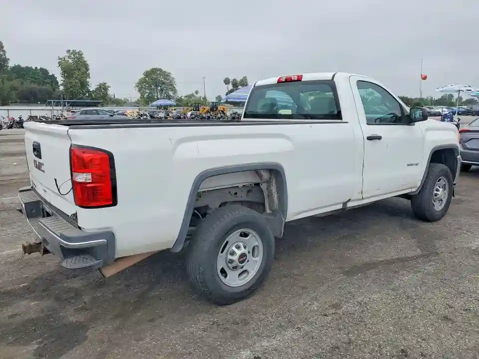 1GT01REG3HZ149758 2017 GMC SIERRA-2