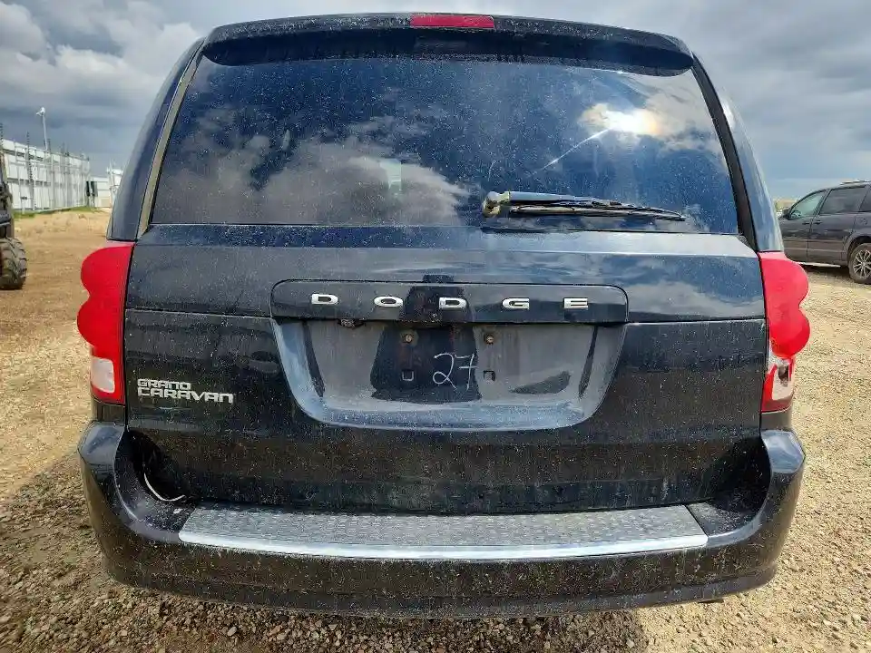 2C4RDGBG7FR664082 2015 DODGE CARAVAN-5