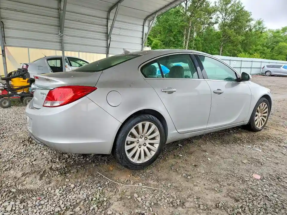 2G4GR5EK2C9179868 2012 BUICK REGAL-2