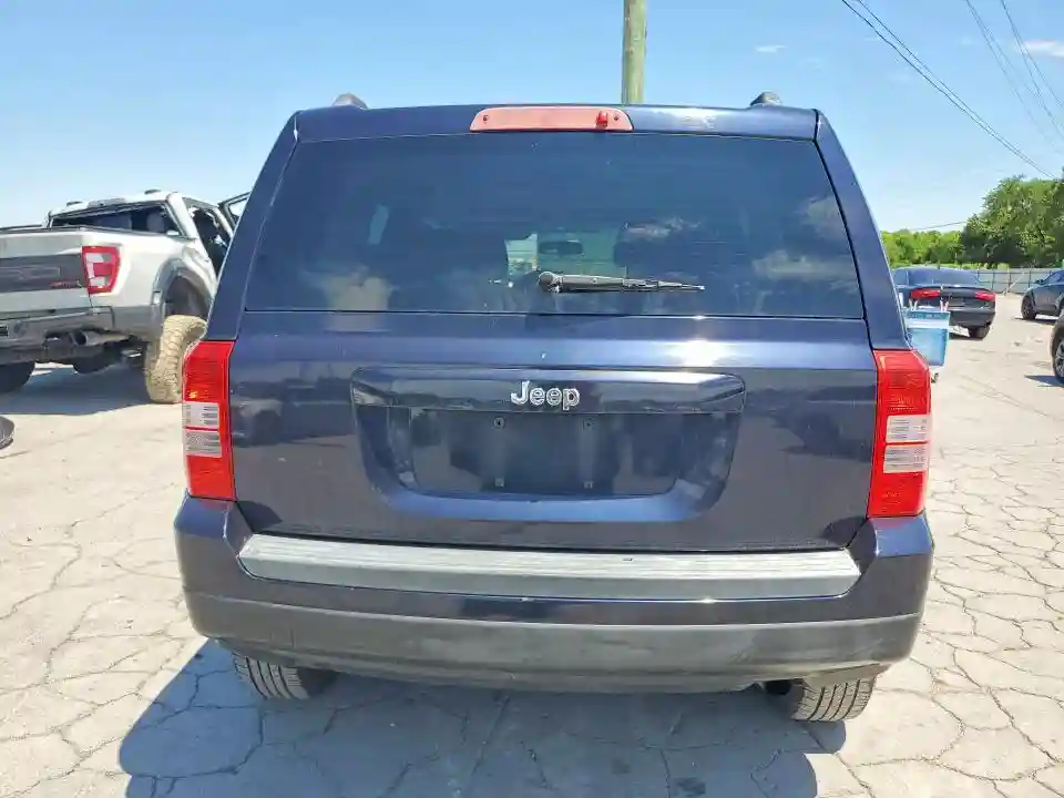 1J4NT1GA3BD150952 2011 JEEP PATRIOT-5