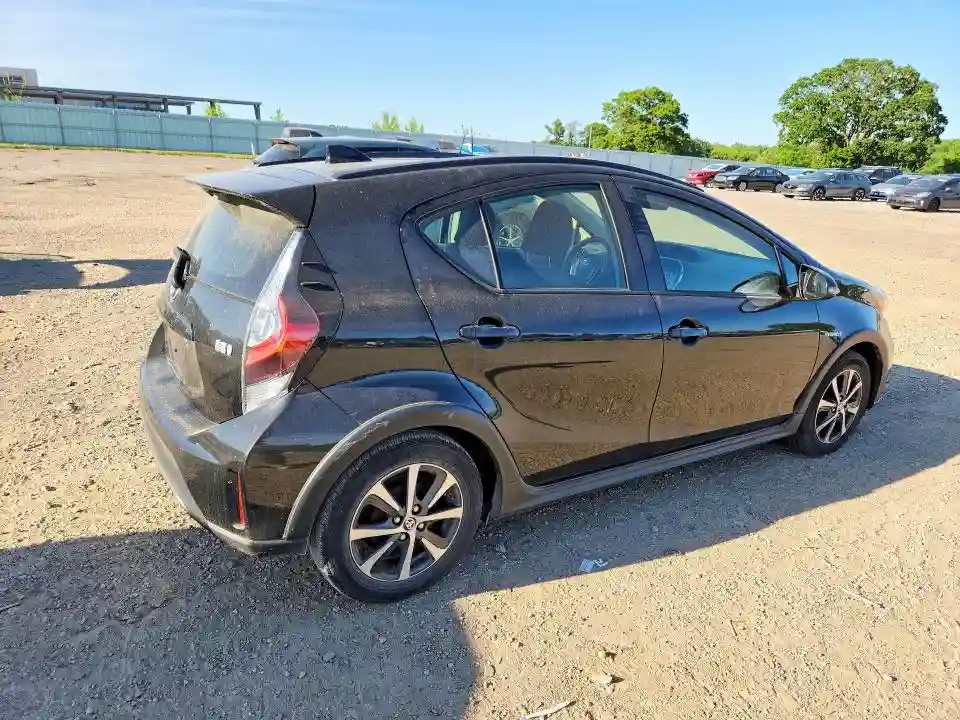 JTDKDTB37J1605845 2018 TOYOTA PRIUS-2