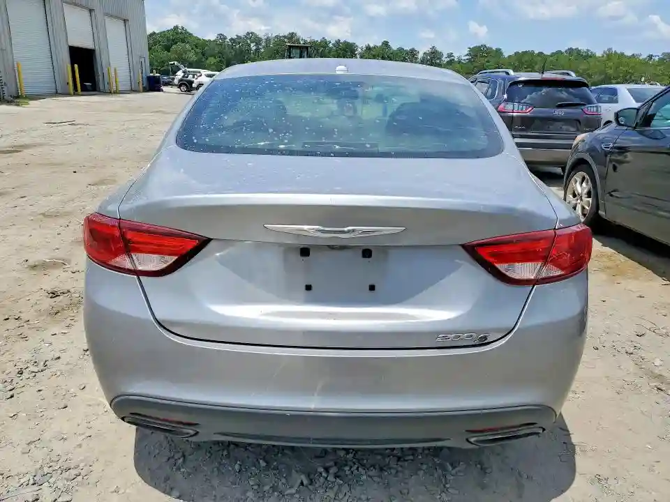 1C3CCCBB1FN652968 2015 CHRYSLER 200-5