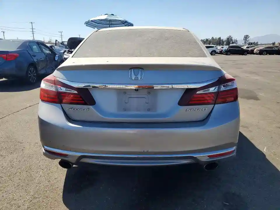 1HGCR2F59HA075451 2017 HONDA ACCORD SPO-5