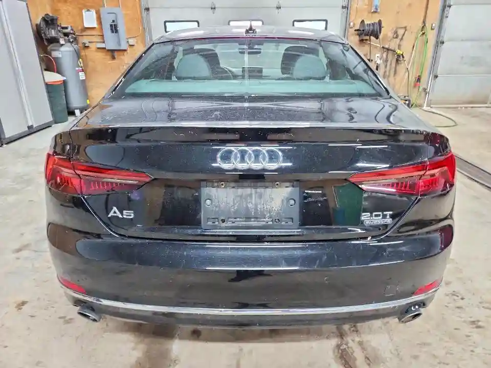 WAUPNAF55JA051348 2018 AUDI A5-5