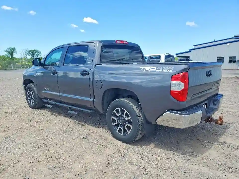 5TFDY5F19JX685079 2018 TOYOTA TUNDRA-1