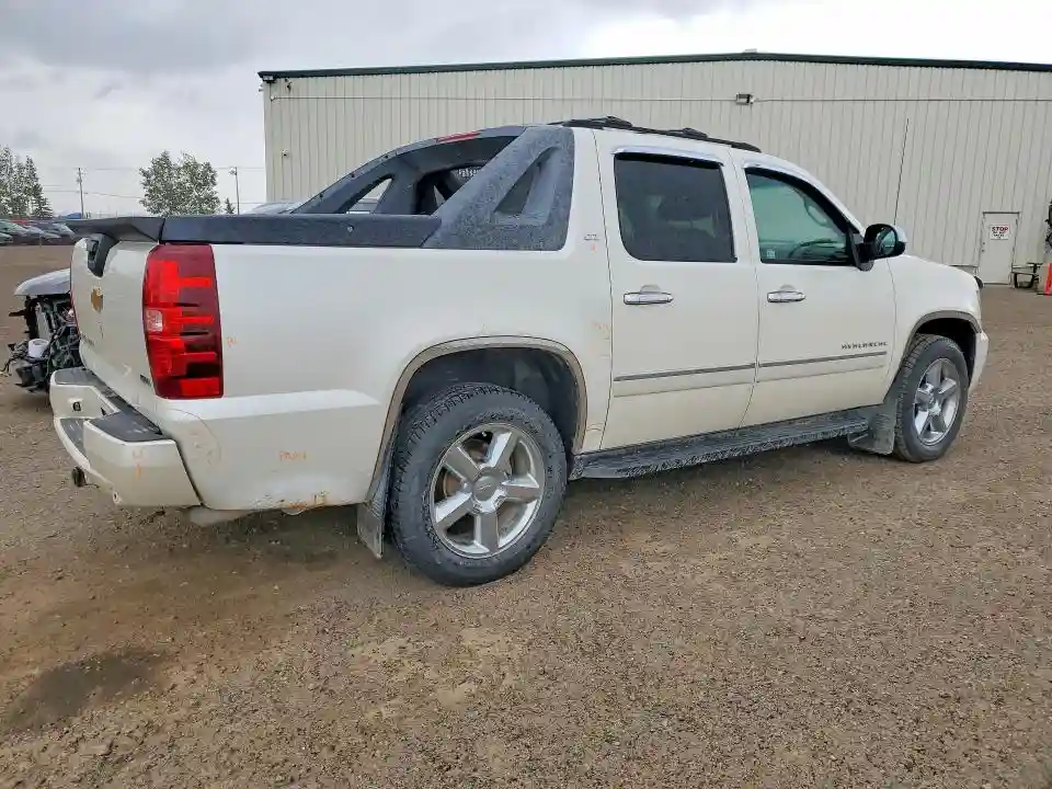 3GNVKGE27AG256319 2010 CHEVROLET AVALANCHE-2