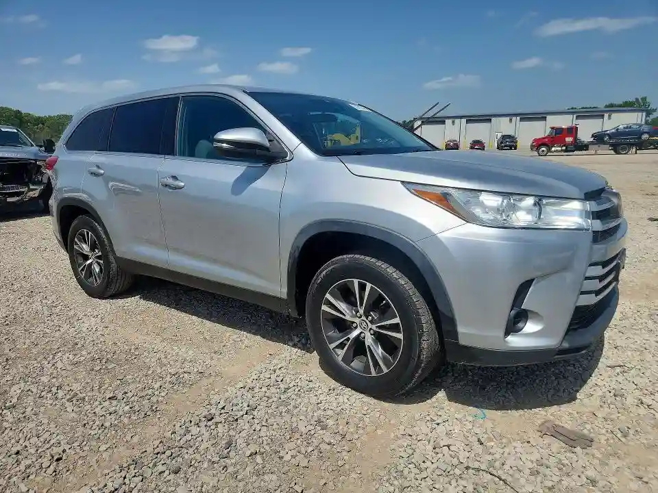 5TDZZRFH7KS297864 2019 TOYOTA HIGHLANDER-3