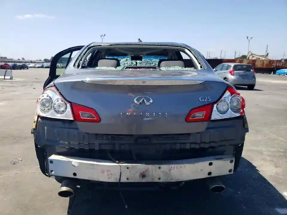 JN1DV6AP9BM602816 2011 INFINITI G25-5