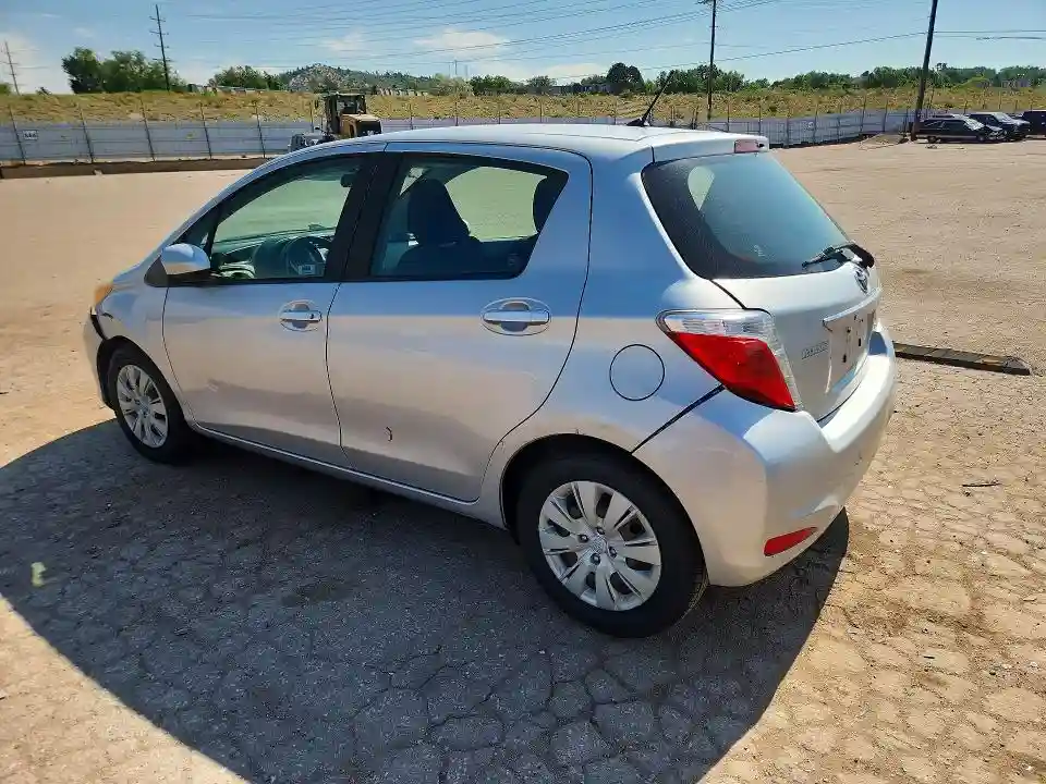 JTDKTUD37CD511987 2012 TOYOTA YARIS-1