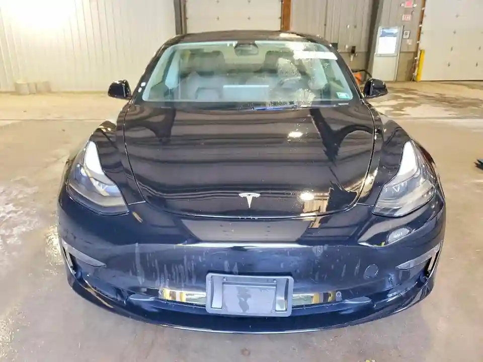 5YJ3E1EA7NF290364 2022 TESLA MODEL 3-4