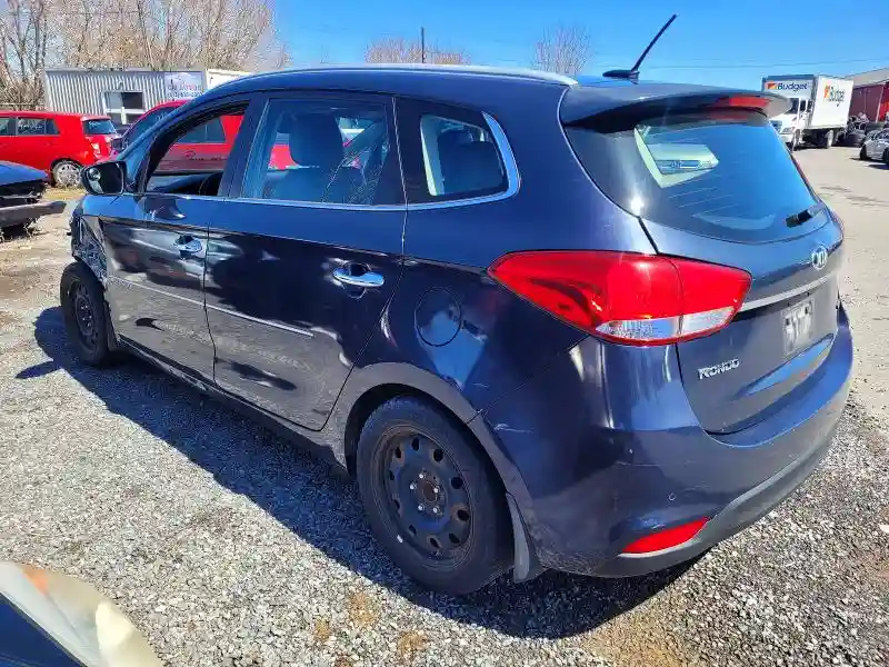 KNAHU8A37E7035306 2014 KIA RONDO-2