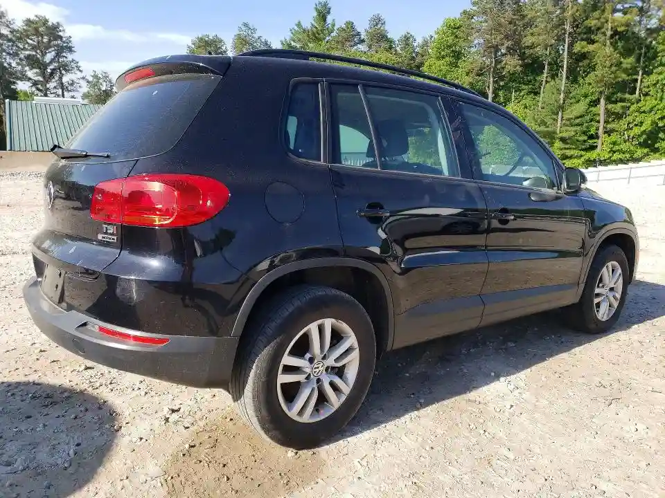 WVGBV7AX1GW594647 2016 VOLKSWAGEN TIGUAN-2